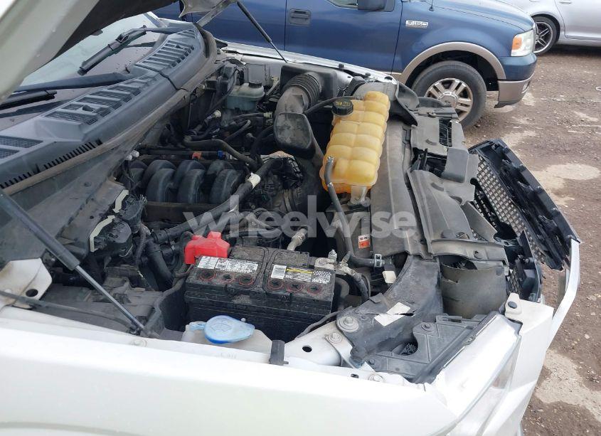 Photo 19 of 2016 Ford F-150 PLATINUM (VIN 1FTEW1EF2GFB25838)