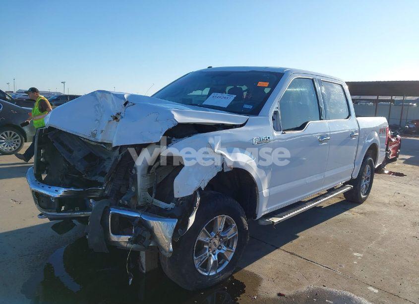 Photo 2 of 2016 Ford F-150 XLT (VIN 1FTEW1EF2GKE93797)