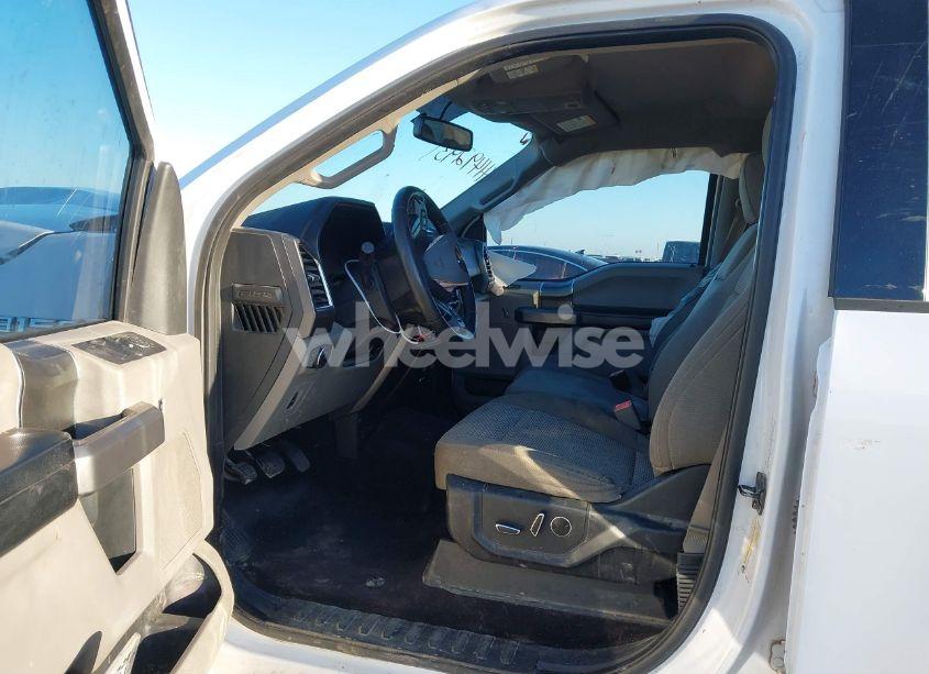 Photo 5 of 2016 Ford F-150 XLT (VIN 1FTEW1EF2GKE93797)