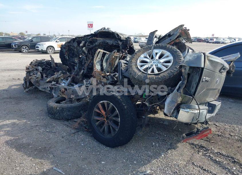 Photo 3 of 2015 Ford F-150 LARIAT (VIN 1FTEW1EF3FFA55233)