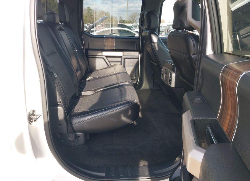 Photo 8 of 2015 Ford F-150 LARIAT (VIN 1FTEW1EF3FFA96932)