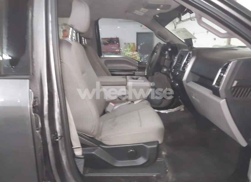 Photo 5 of 2016 Ford F-150 XLT (VIN 1FTEW1EF3GFA38434)