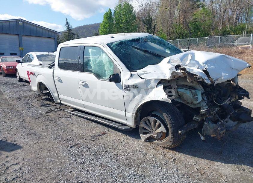 2016 Ford F-150 XLT (VIN 1FTEW1EF3GFD49216) main photo