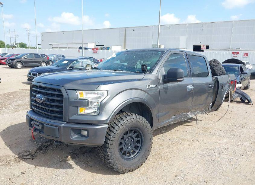 Photo 2 of 2016 Ford F-150 XLT (VIN 1FTEW1EF3GKE22768)