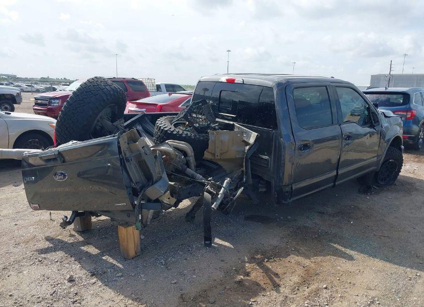 Photo 4 of 2016 Ford F-150 XLT (VIN 1FTEW1EF3GKE22768)