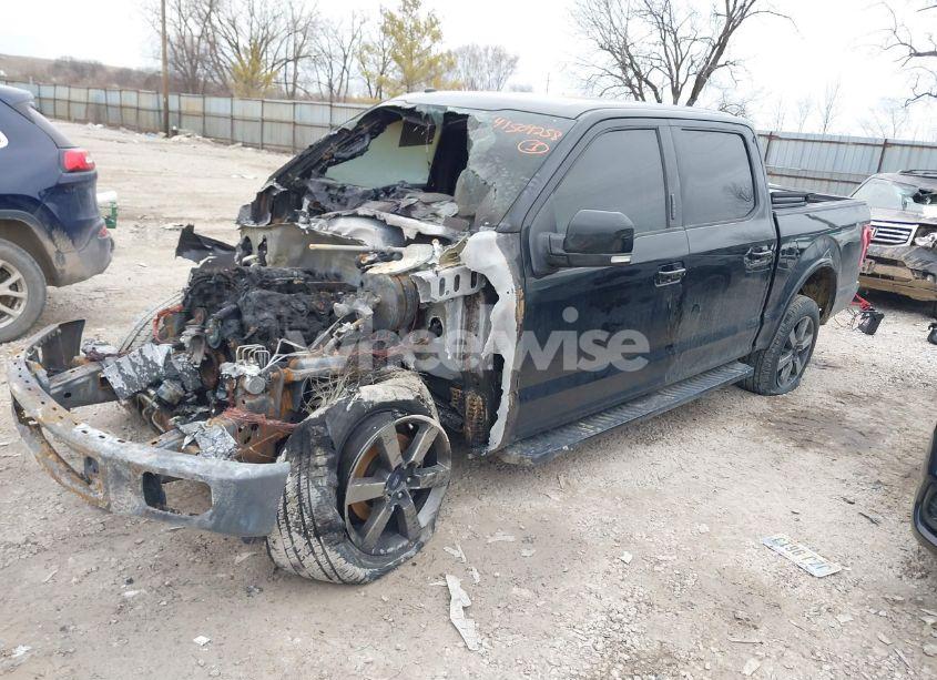 Photo 2 of 2017 Ford F-150 LARIAT (VIN 1FTEW1EF3HFC22399)