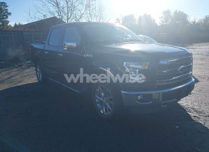 2015 Ford F-150 LARIAT (VIN 1FTEW1EF4FFB53316) main photo