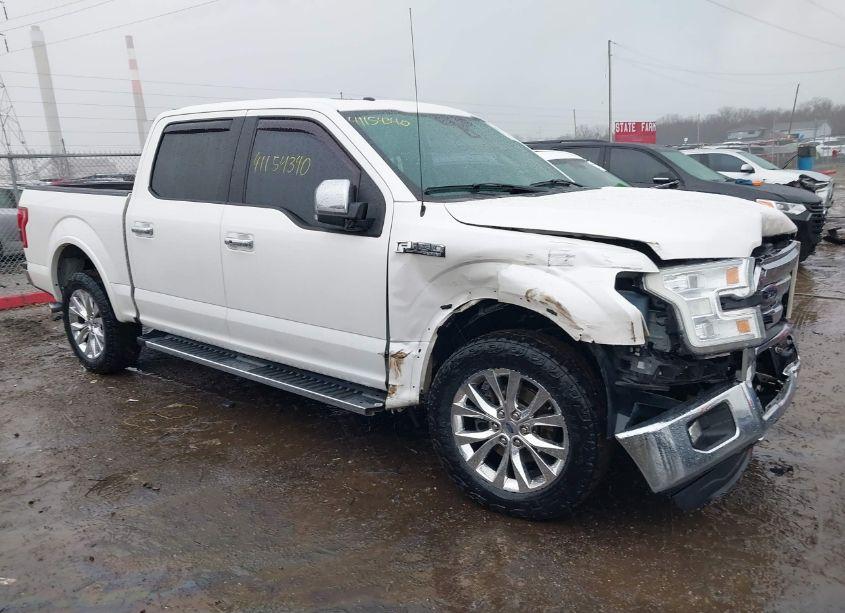 2015 Ford F-150 LARIAT (VIN 1FTEW1EF4FFC90837) main photo