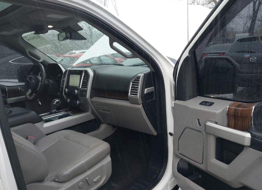 Photo 5 of 2015 Ford F-150 LARIAT (VIN 1FTEW1EF4FFC90837)