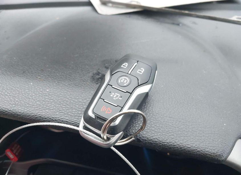 Photo 11 of 2016 Ford F-150 LARIAT (VIN 1FTEW1EF4GFA70292)