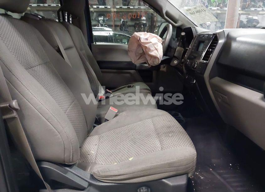 Photo 5 of 2016 Ford F-150 XLT (VIN 1FTEW1EF4GFB54645)