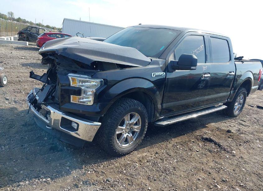 Photo 2 of 2016 Ford F-150 XLT (VIN 1FTEW1EF4GFC82626)
