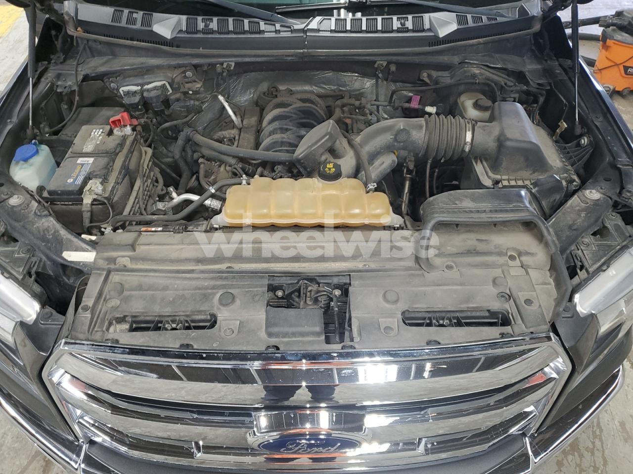 Photo 11 of 2016 FORD F150 SUPERCREW (VIN 1FTEW1EF4GKE70683)