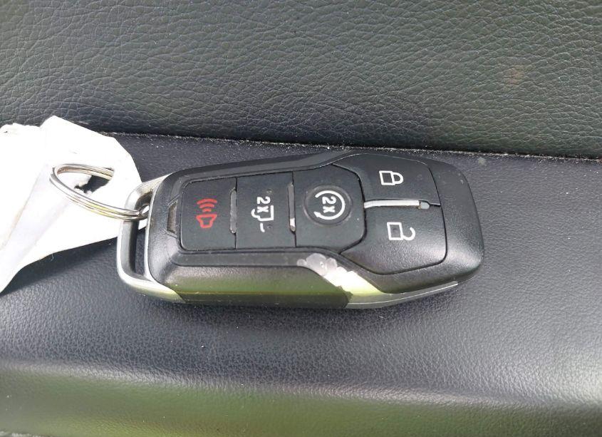 Photo 11 of 2015 Ford F-150 PLATINUM (VIN 1FTEW1EF5FFC59015)