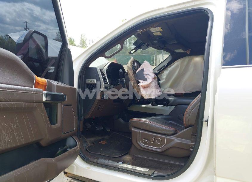 Photo 5 of 2015 Ford F-150 KING RANCH (VIN 1FTEW1EF6FFA22646)