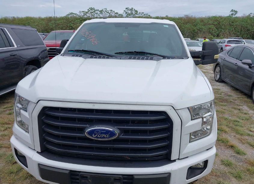 Photo 6 of 2016 Ford F-150 XLT (VIN 1FTEW1EF6GFB43176)