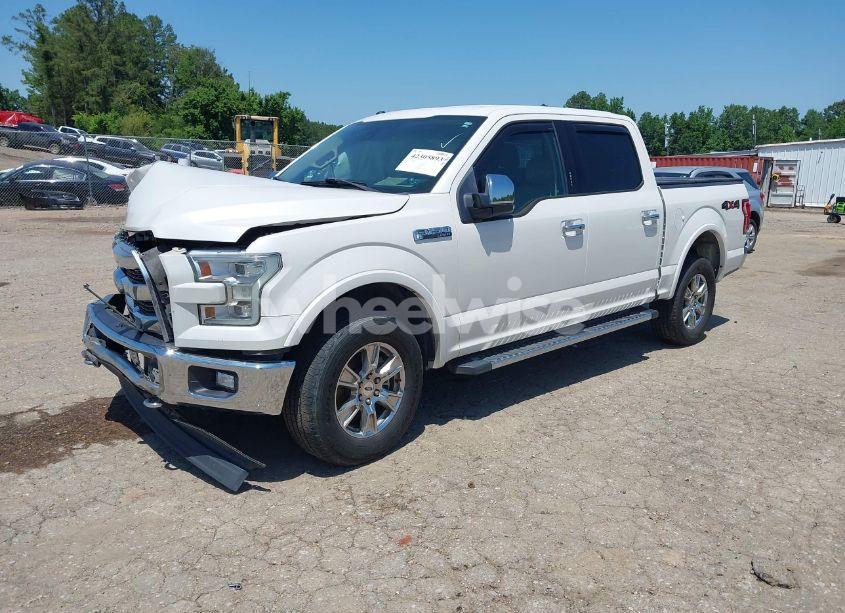 Photo 2 of 2017 Ford F-150 LARIAT (VIN 1FTEW1EF6HFA41622)