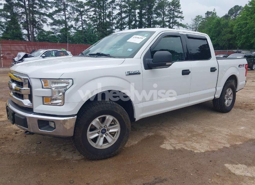 Photo 2 of 2017 Ford F-150 XLT (VIN 1FTEW1EF6HFC35972)