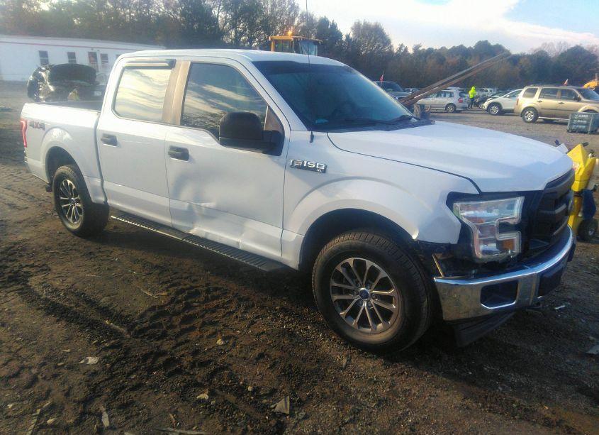 2017 Ford F-150 XL (VIN 1FTEW1EF8HFA92801) main photo