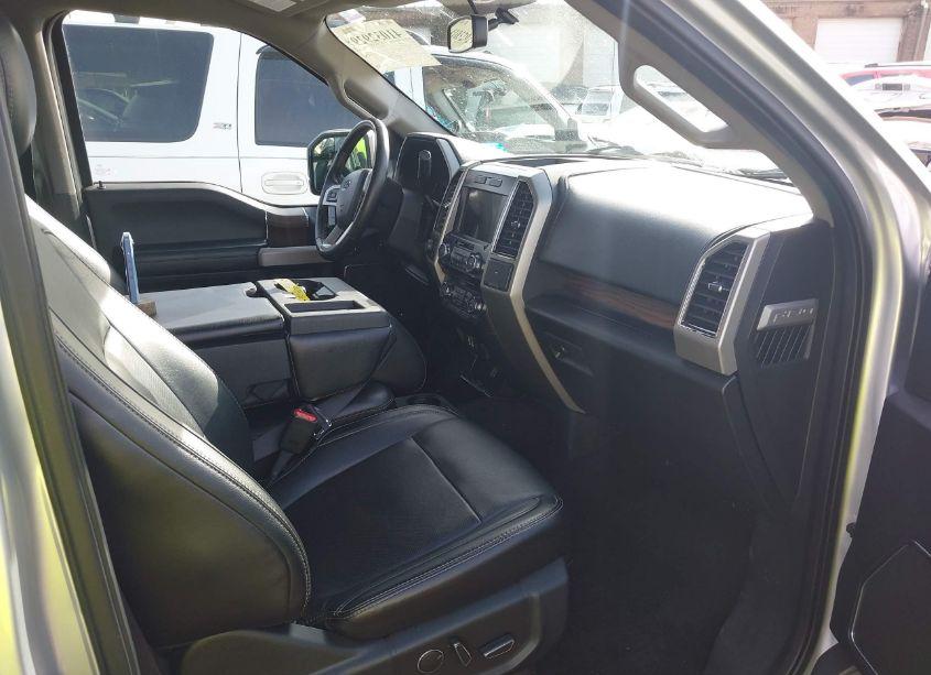 Photo 5 of 2017 Ford F-150 LARIAT (VIN 1FTEW1EF8HFB67397)