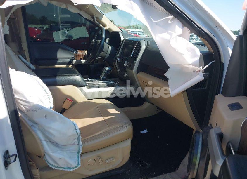 Photo 5 of 2015 Ford F-150 LARIAT (VIN 1FTEW1EF9FKD23774)