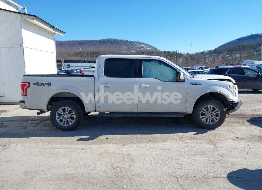 Photo 13 of 2016 Ford F-150 LARIAT (VIN 1FTEW1EF9GFC27590)