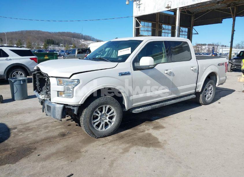Photo 2 of 2016 Ford F-150 LARIAT (VIN 1FTEW1EF9GFC27590)