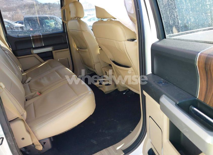 Photo 8 of 2016 Ford F-150 LARIAT (VIN 1FTEW1EF9GFC27590)