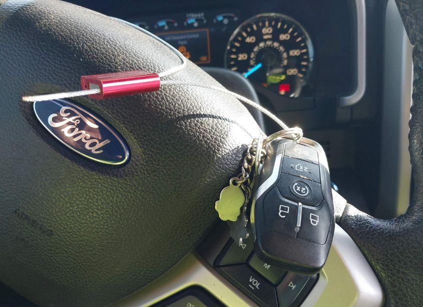 Photo 11 of 2016 Ford F-150 LARIAT (VIN 1FTEW1EF9GKF47788)