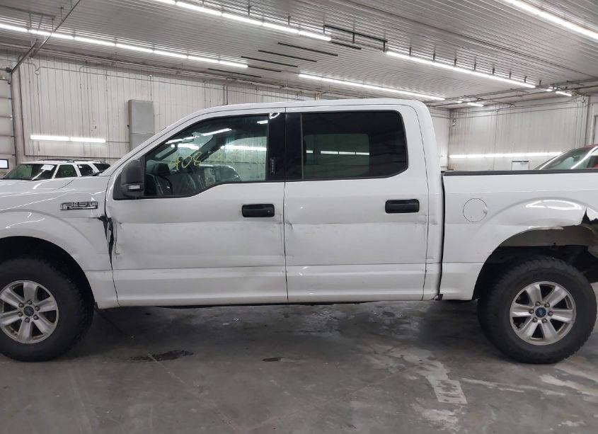 Photo 14 of 2017 Ford F-150 XLT (VIN 1FTEW1EF9HFC59828)