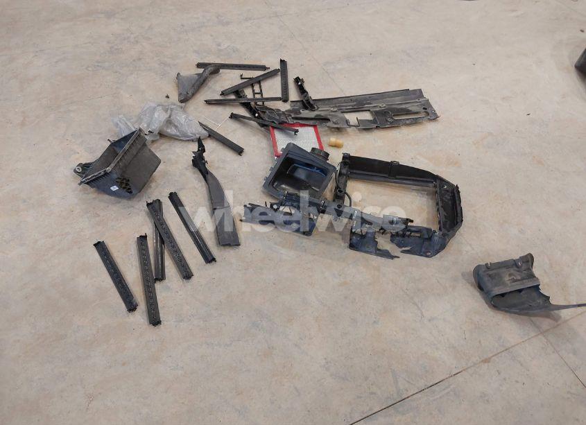 Photo 12 of 2015 Ford F-150 XLT (VIN 1FTEW1EFXFFB14990)