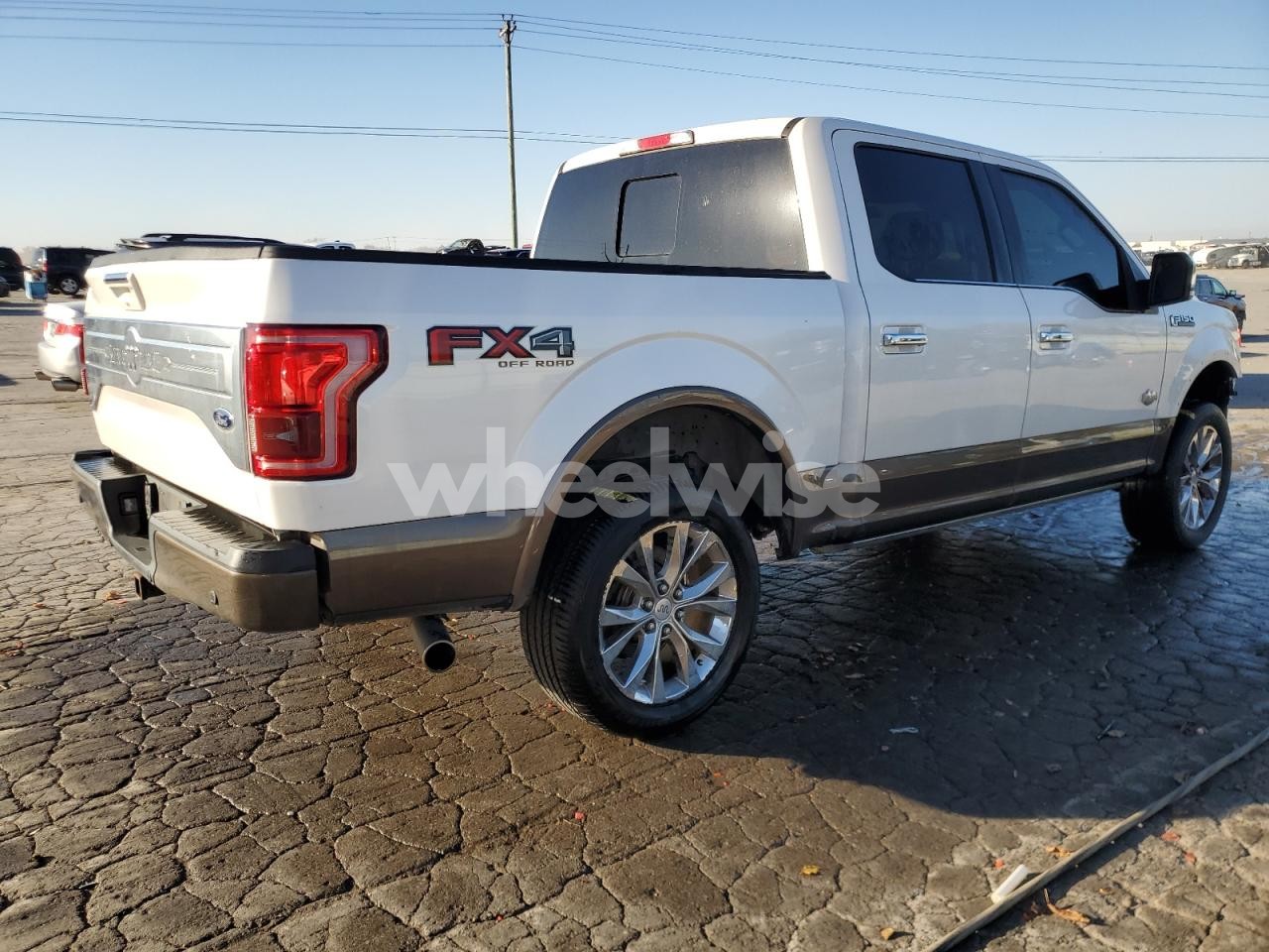 Photo 3 of 2017 FORD F150 SUPERCREW (VIN 1FTEW1EFXHFB17522)