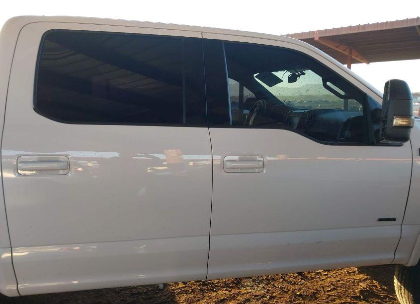 Photo 13 of 2015 Ford F-150 XLT (VIN 1FTEW1EG0FKE17406)