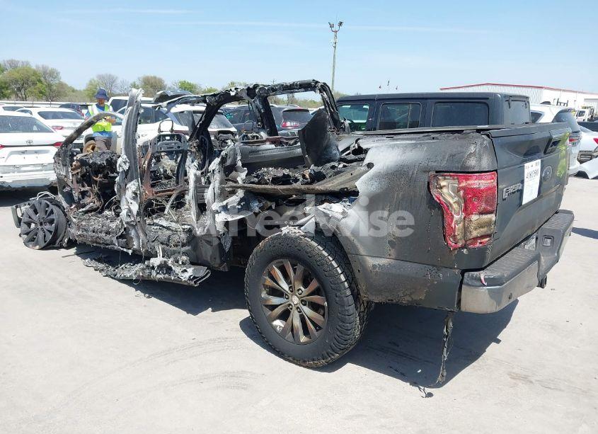 Photo 3 of 2015 Ford F-150 LARIAT (VIN 1FTEW1EG0FKE58666)