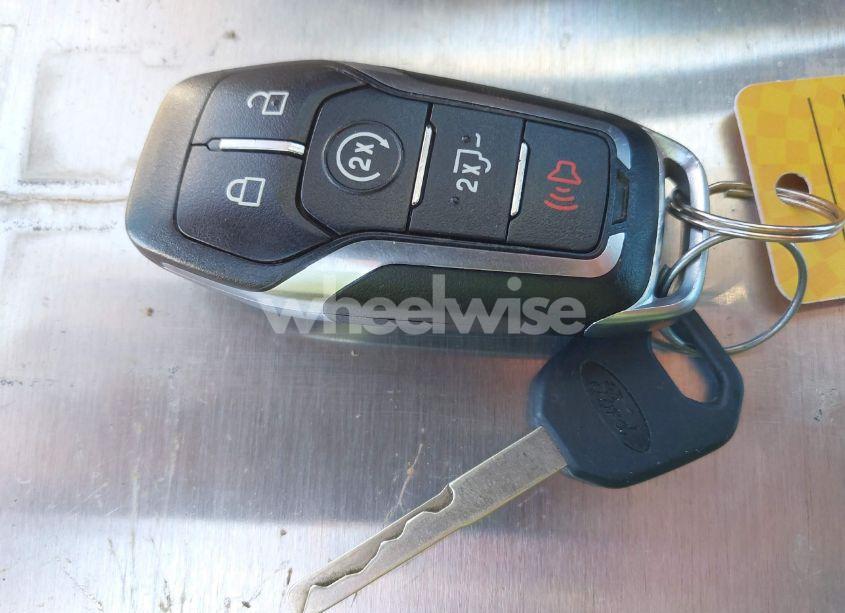 Photo 11 of 2015 Ford F-150 LARIAT (VIN 1FTEW1EG0FKE72602)