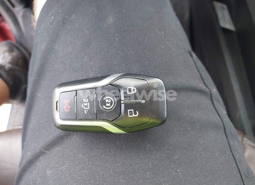 Photo 11 of 2016 Ford F-150 PLATINUM (VIN 1FTEW1EG0GFB19867)