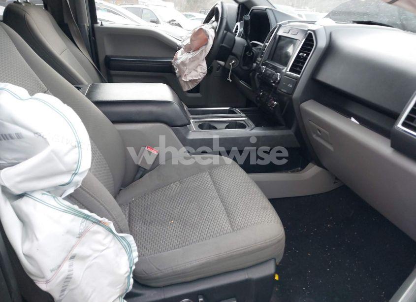 Photo 5 of 2016 Ford F-150 XLT (VIN 1FTEW1EG0GKF37952)