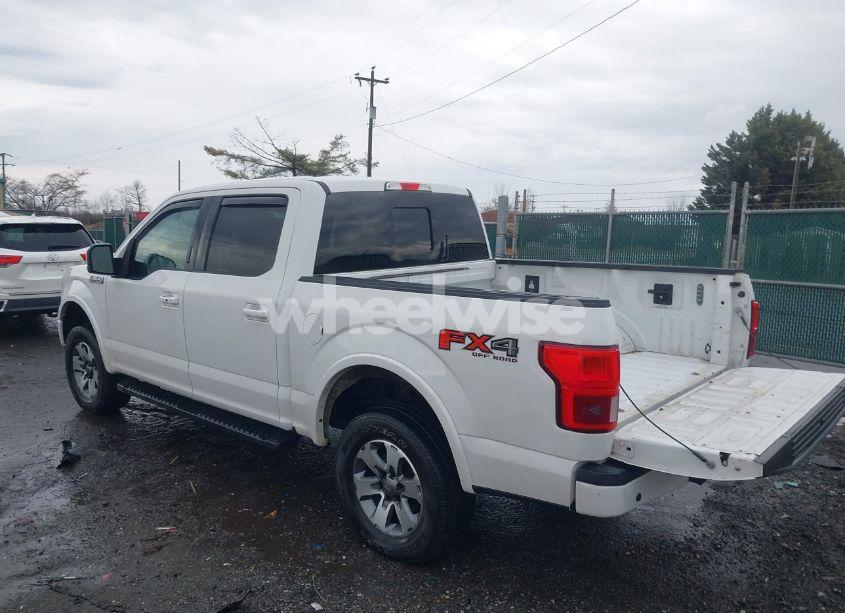 Photo 3 of 2018 Ford F-150 LARIAT (VIN 1FTEW1EG0JFC61112)