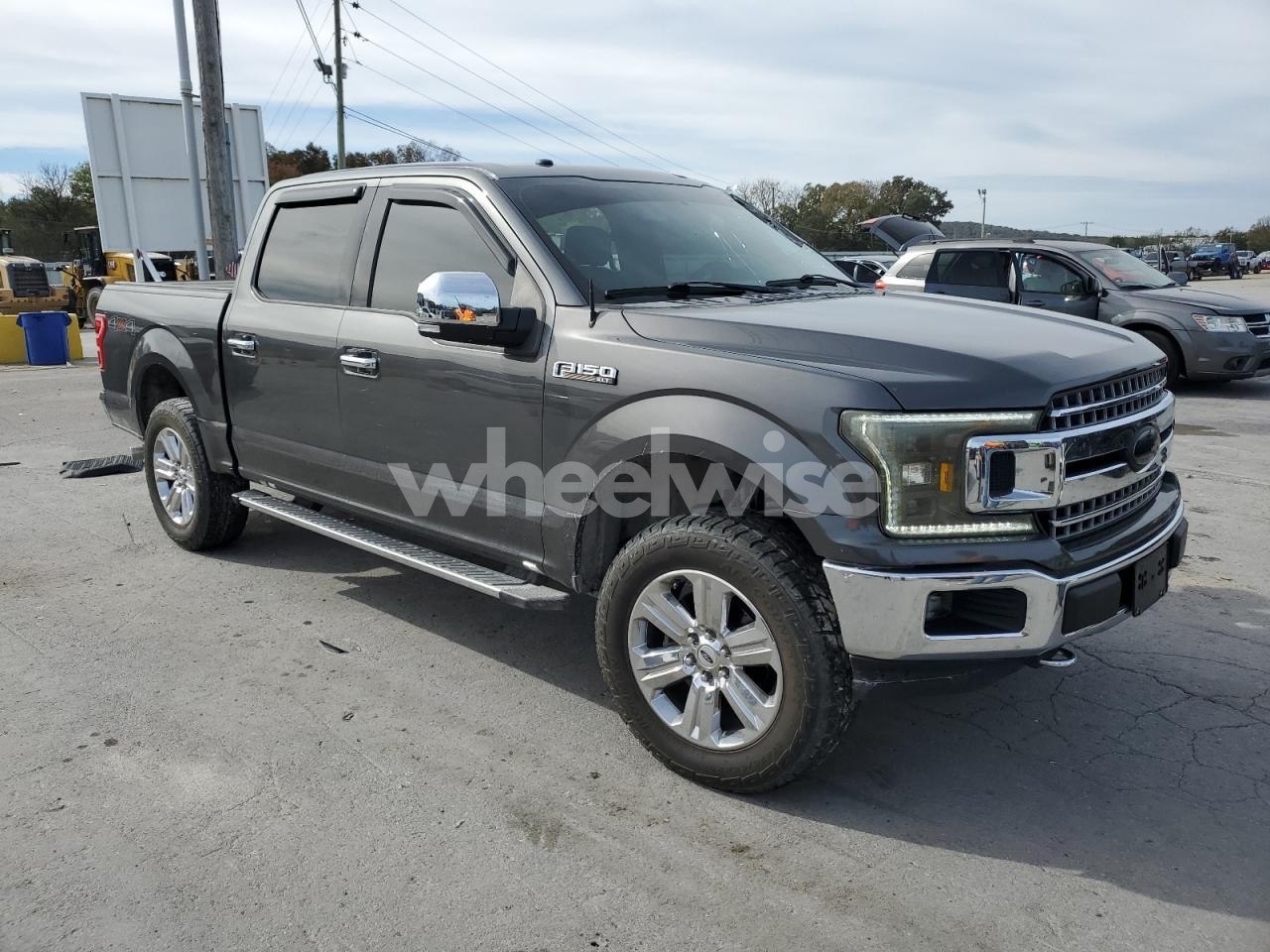Photo 4 of 2018 FORD F150 SUPERCREW (VIN 1FTEW1EG0JFC94174)