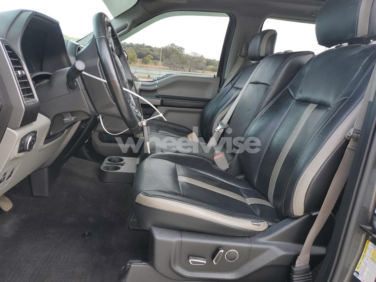 Photo 7 of 2018 FORD F150 SUPERCREW (VIN 1FTEW1EG0JFC94174)