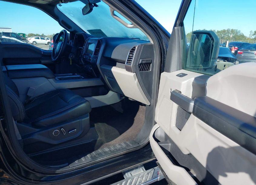 Photo 5 of 2018 Ford F-150 XLT (VIN 1FTEW1EG0JFE56420)