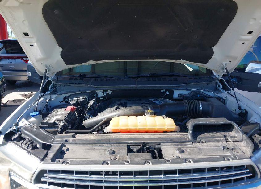 Photo 10 of 2018 Ford F-150 LARIAT (VIN 1FTEW1EG0JKC52885)