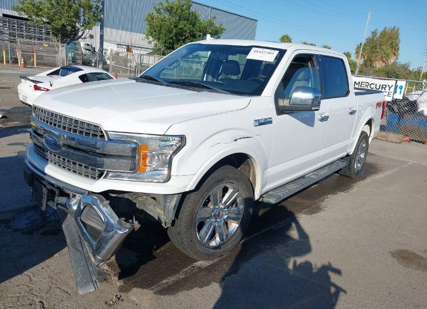 Photo 2 of 2018 Ford F-150 LARIAT (VIN 1FTEW1EG0JKC54040)