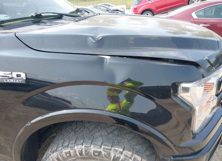 Photo 6 of 2018 Ford F-150 LARIAT (VIN 1FTEW1EG0JKF56895)