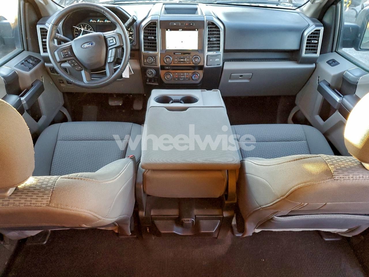 Photo 8 of 2018 FORD F150 SUPERCREW (VIN 1FTEW1EG0JKF61756)