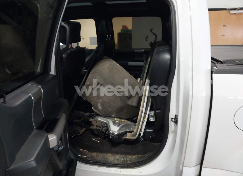 Photo 12 of 2015 Ford F-150 LARIAT (VIN 1FTEW1EG1FFB39401)