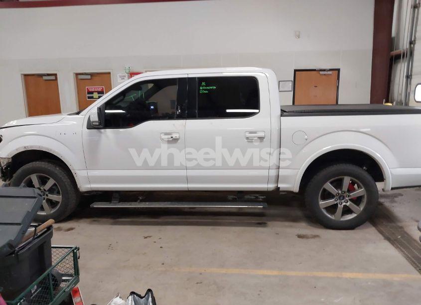 Photo 15 of 2015 Ford F-150 LARIAT (VIN 1FTEW1EG1FFB39401)