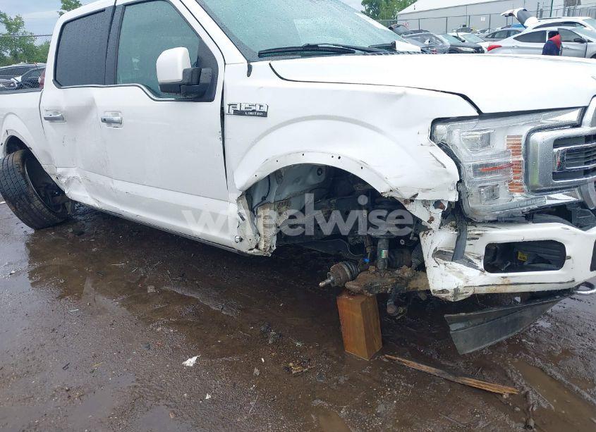 Photo 6 of 2018 Ford F-150 LIMITED (VIN 1FTEW1EG1JFA50677)