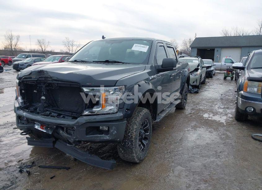 Photo 2 of 2018 Ford F-150 XLT (VIN 1FTEW1EG1JFE22468)