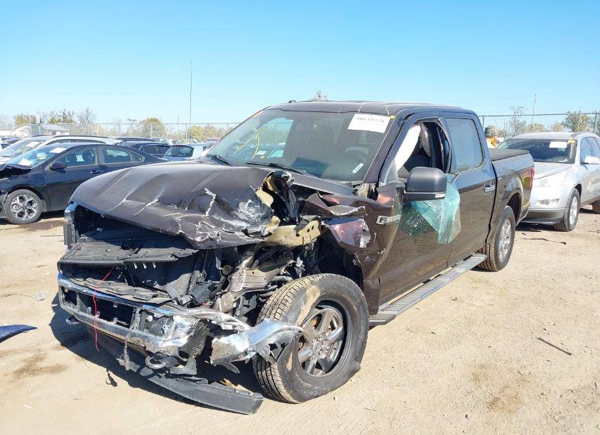 Photo 2 of 2018 Ford F-150 XLT (VIN 1FTEW1EG1JFE68169)